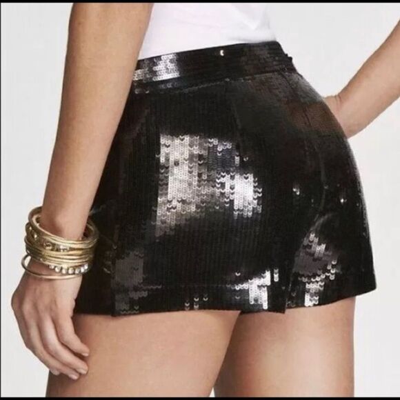 NWOT Black Mid Rise Sequin Shorts - Picture 4 of 8